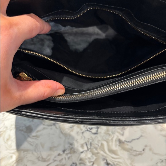 Yves Saint Laurent Black Quilted Leather Bag Medium Lou Lou - Picture 12 of 16